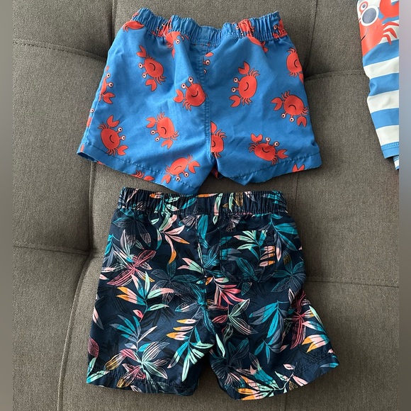 LITTLE ME & OLD NAVY Swim Set.  Size Baby 18-24 - Picture 2 of 5